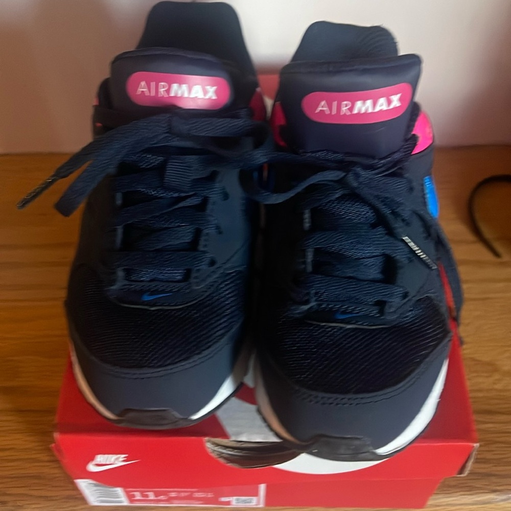 Nike air max size 11C